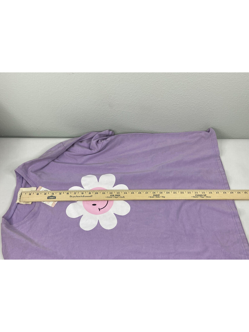 Fantastic Fawn Women Medium Purple Smiling Flower T Shirt Oversized Loose NWT - Picture 8 of 9